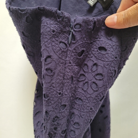 Talbots Navy Eyelet Skirt - Picture 4 of 8